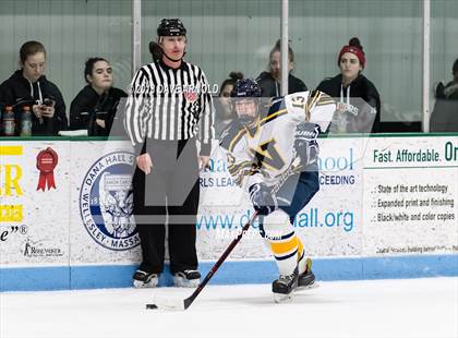 Thumbnail 2 in Wellesley @ Needham photogallery.
