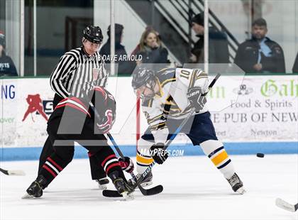 Thumbnail 3 in Wellesley @ Needham photogallery.