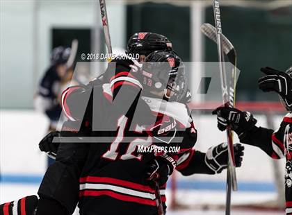 Thumbnail 2 in Wellesley @ Needham photogallery.