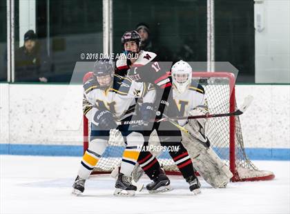 Thumbnail 1 in Wellesley @ Needham photogallery.