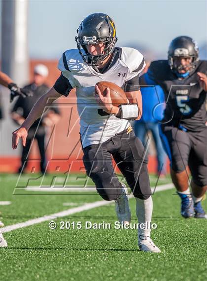 Thumbnail 2 in Round Valley vs. Joy Christian (AIA D5 Semifinal) photogallery.