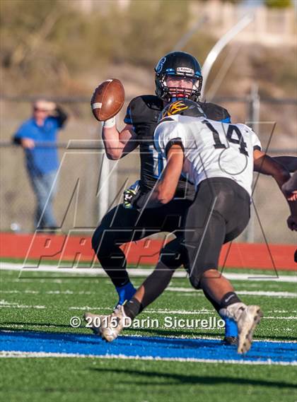 Thumbnail 1 in Round Valley vs. Joy Christian (AIA D5 Semifinal) photogallery.