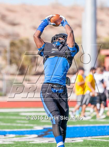 Thumbnail 1 in Round Valley vs. Joy Christian (AIA D5 Semifinal) photogallery.