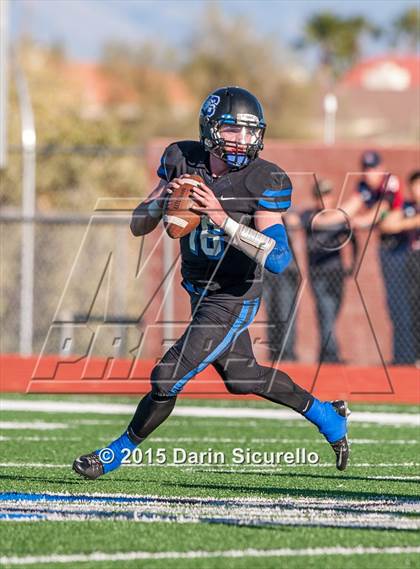 Thumbnail 3 in Round Valley vs. Joy Christian (AIA D5 Semifinal) photogallery.
