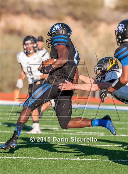 Thumbnail 3 in Round Valley vs. Joy Christian (AIA D5 Semifinal) photogallery.