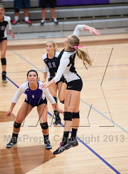 Thumbnail 2 in Legend @ Douglas County photogallery.