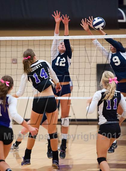 Thumbnail 2 in Legend @ Douglas County photogallery.