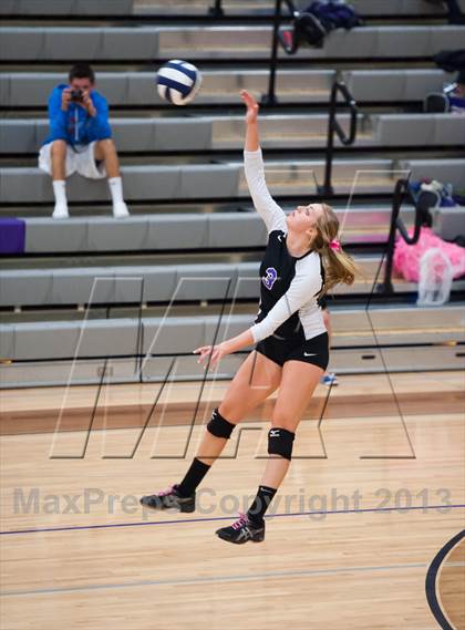 Thumbnail 2 in Legend @ Douglas County photogallery.