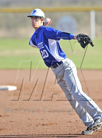 Thumbnail 3 in Savoy vs. Celeste (Sam Rayburn Wood Bat Tournament) photogallery.