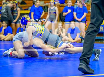 Thumbnail 2 in Bomber Tri Meet photogallery.