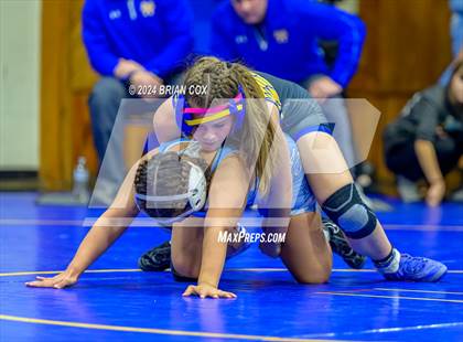 Thumbnail 2 in Bomber Tri Meet photogallery.