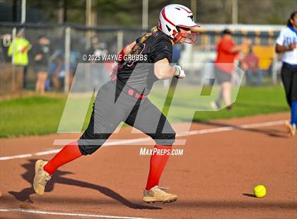 Thumbnail 1 in Hughes Springs @ Daingerfield photogallery.