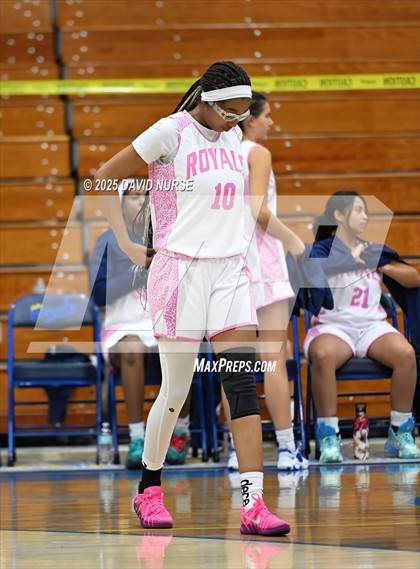 Thumbnail 2 in Knight @ Quartz Hill photogallery.