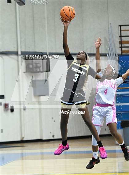 Thumbnail 1 in Knight @ Quartz Hill photogallery.