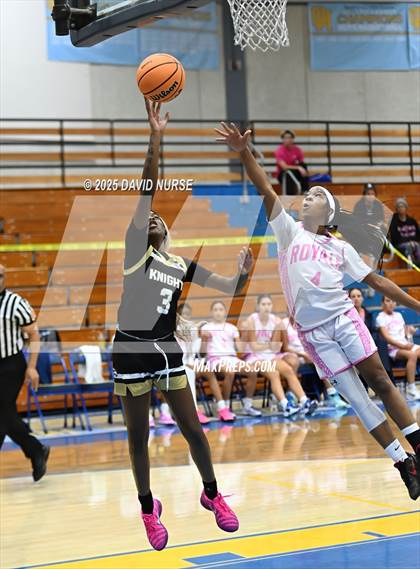 Thumbnail 1 in Knight @ Quartz Hill photogallery.