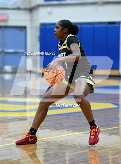 Thumbnail 3 in Knight @ Quartz Hill photogallery.