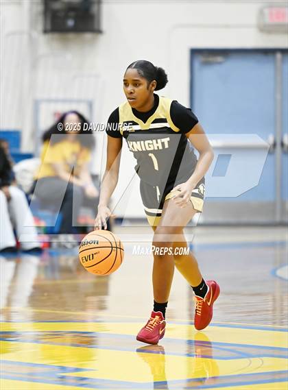 Thumbnail 3 in Knight @ Quartz Hill photogallery.