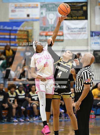 Thumbnail 2 in Knight @ Quartz Hill photogallery.