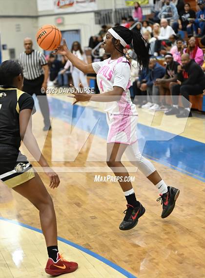 Thumbnail 3 in Knight @ Quartz Hill photogallery.