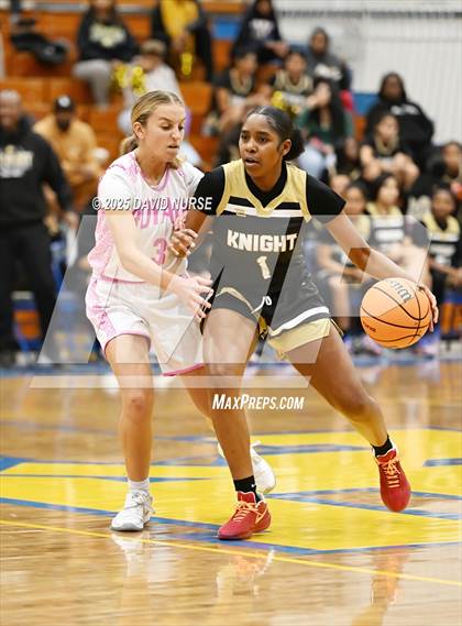 Thumbnail 3 in Knight @ Quartz Hill photogallery.