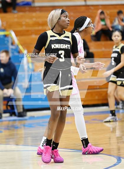 Thumbnail 3 in Knight @ Quartz Hill photogallery.