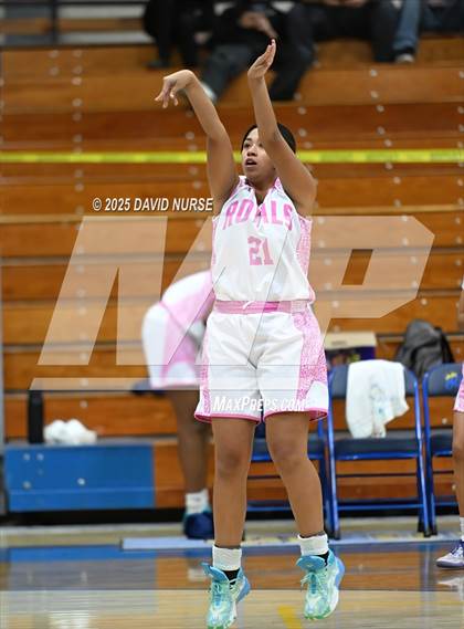 Thumbnail 1 in Knight @ Quartz Hill photogallery.