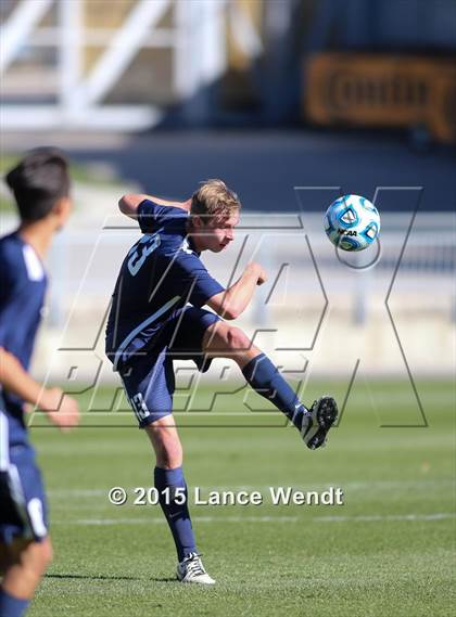 Thumbnail 3 in Evergreen vs. The Classical Academy (CHSAA 4A Final) photogallery.