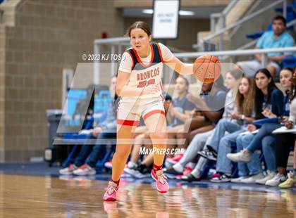 Thumbnail 3 in Johnson @ Brandeis photogallery.