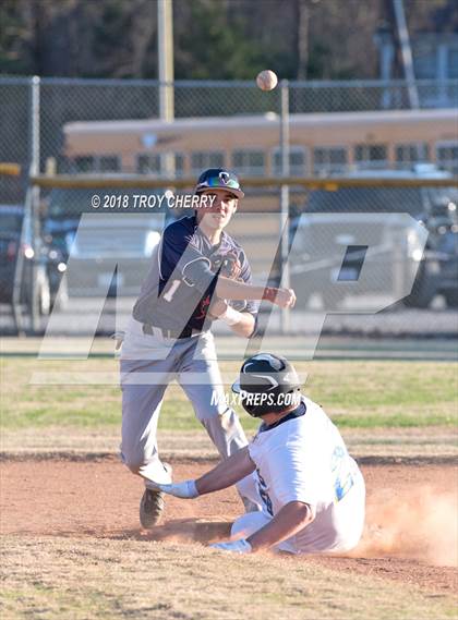 Thumbnail 2 in Carmel Christian vs Cuthbertson photogallery.