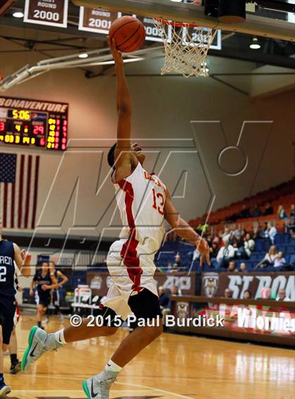 Thumbnail 1 in Warren vs Olean (IAABO Holiday Tournament Large School Championship) photogallery.