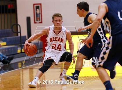 Thumbnail 1 in Warren vs Olean (IAABO Holiday Tournament Large School Championship) photogallery.