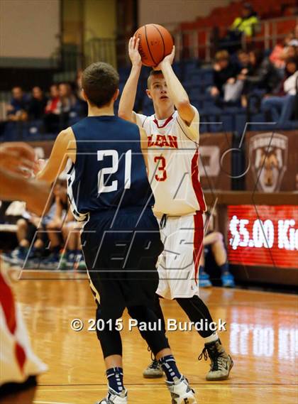 Thumbnail 2 in Warren vs Olean (IAABO Holiday Tournament Large School Championship) photogallery.