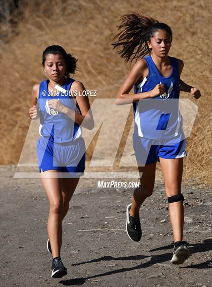 Thumbnail 1 in JV: Hacienda League Meet photogallery.