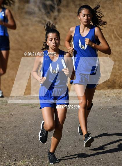 Thumbnail 1 in JV: Hacienda League Meet photogallery.