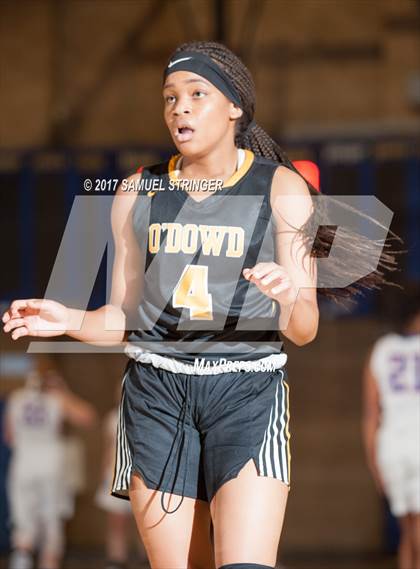 Thumbnail 3 in St. Ignatius vs. Bishop O'Dowd (Presentation Shootout) photogallery.