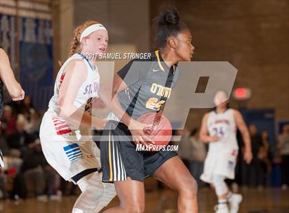 Thumbnail 2 in St. Ignatius vs. Bishop O'Dowd (Presentation Shootout) photogallery.