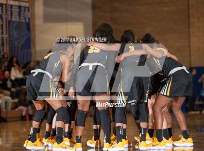 Thumbnail 1 in St. Ignatius vs. Bishop O'Dowd (Presentation Shootout) photogallery.