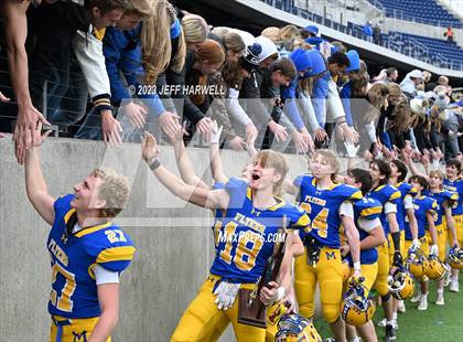 Thumbnail 2 in Dalton vs. Marion Local (OHSAA D7 Final) photogallery.