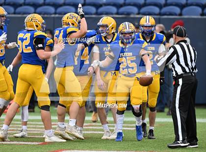 Thumbnail 3 in Dalton vs. Marion Local (OHSAA D7 Final) photogallery.