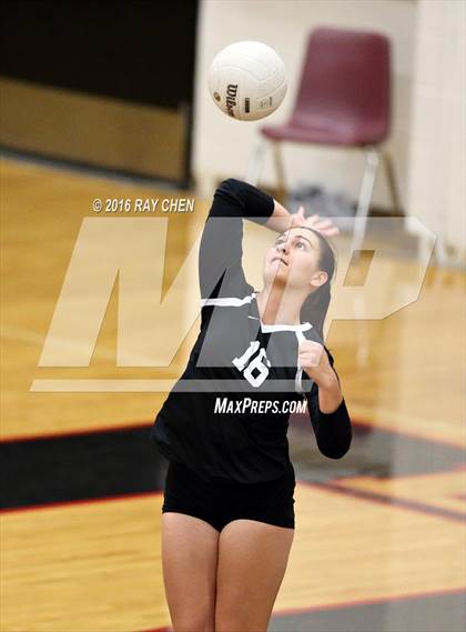 Thumbnail 2 in Arapahoe @ Eaglecrest photogallery.