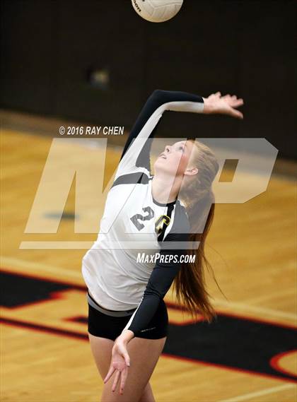 Thumbnail 3 in Arapahoe @ Eaglecrest photogallery.