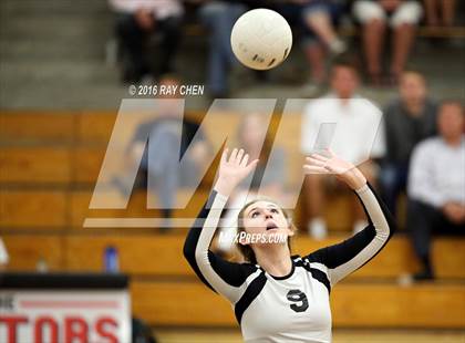 Thumbnail 2 in Arapahoe @ Eaglecrest photogallery.