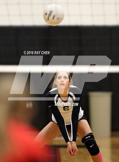 Thumbnail 3 in Arapahoe @ Eaglecrest photogallery.