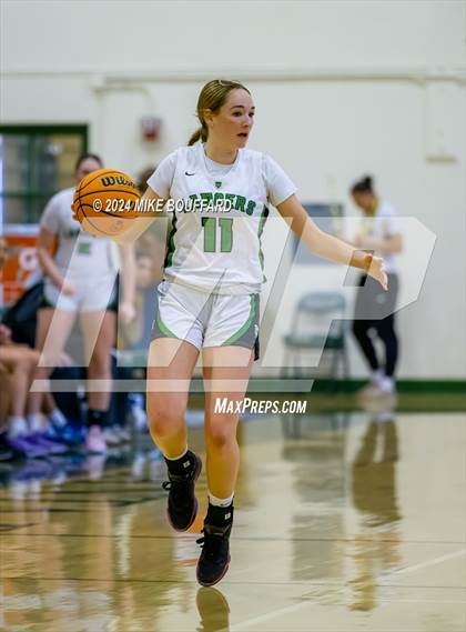 Thumbnail 2 in Mission College Prep vs Thousand Oaks (Santa Barbara Tournament of Champions) photogallery.