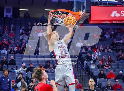 Thumbnail 1 in Jesuit vs. Modesto Christian (CIF SJS D1 Final) photogallery.