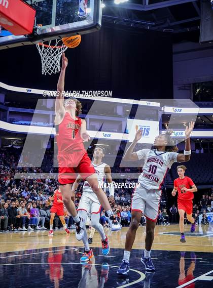 Thumbnail 3 in Jesuit vs. Modesto Christian (CIF SJS D1 Final) photogallery.