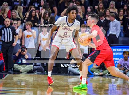 Thumbnail 3 in Jesuit vs. Modesto Christian (CIF SJS D1 Final) photogallery.