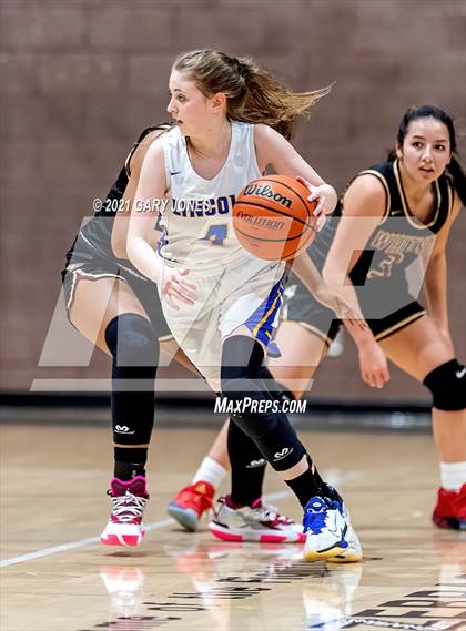 Thumbnail 2 in Whitney vs Lincoln (Chavez tournament) photogallery.