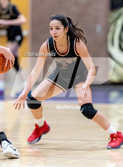 Thumbnail 1 in Whitney vs Lincoln (Chavez tournament) photogallery.