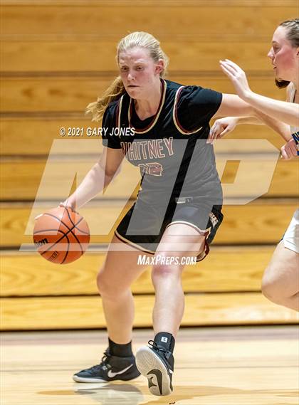 Thumbnail 2 in Whitney vs Lincoln (Chavez tournament) photogallery.